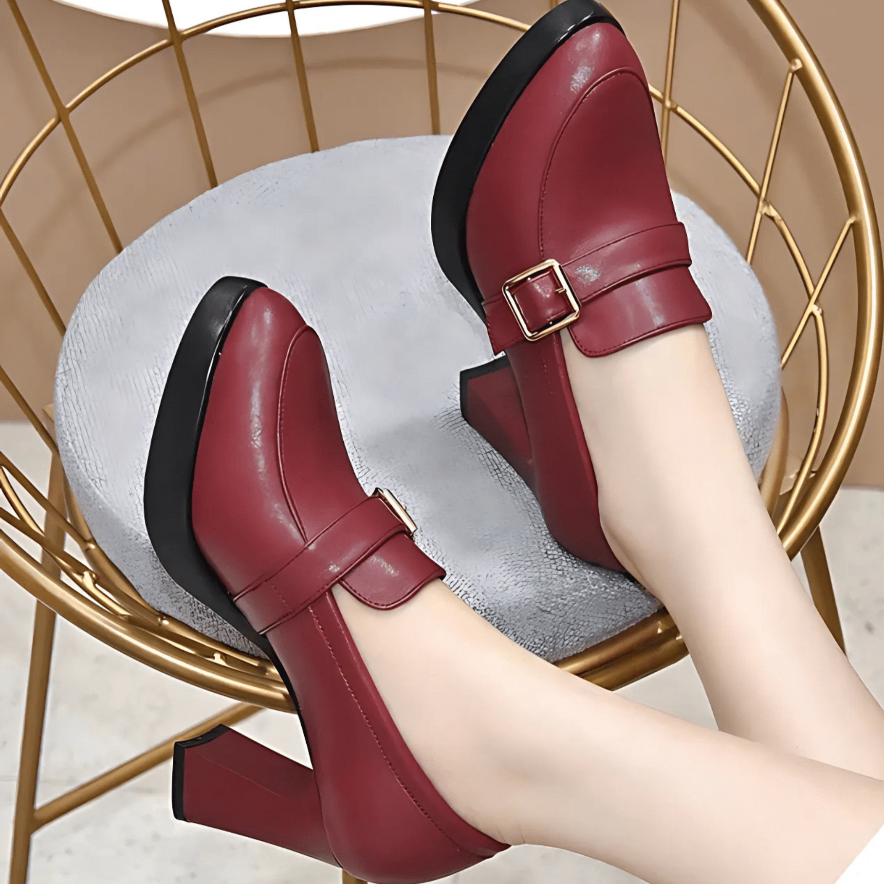 Stella – Elegance med Kant